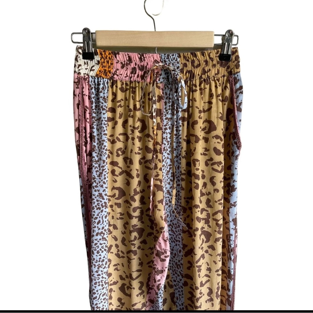 TAJ by Sabrina Crippa Animal Cheetah Leopard Print Jogger Pants Size Med… - Picture 2 of 8